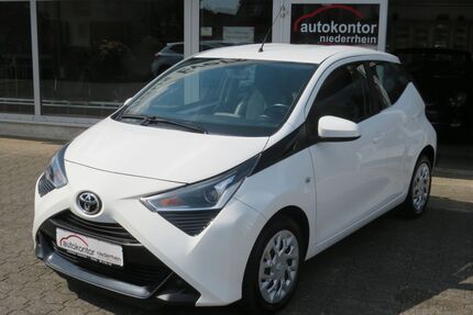 Toyota Aygo (X) 77.040 km 8.990 € Kerken 47647