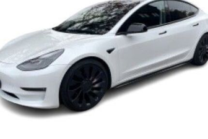 Tesla Model 3 60.000 km 32.980 &euro; Duisburg 47249