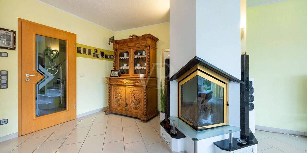 Sonnenverwöhntes Zuhause mit Stil, Sauna und großzügigem Garten 5 zimmer