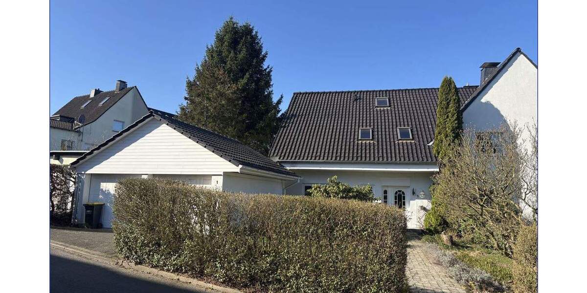 Doppelhaushälfte Essen Heidhausen - 5 Zimmer, 198 m&sup2;, 620.000&euro; | Angebot:25695444