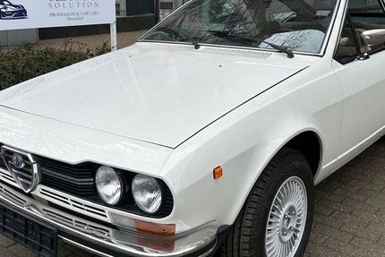 Alfa Romeo Alfetta 22.325 km 26.990 &euro; Düsseldorf 40476