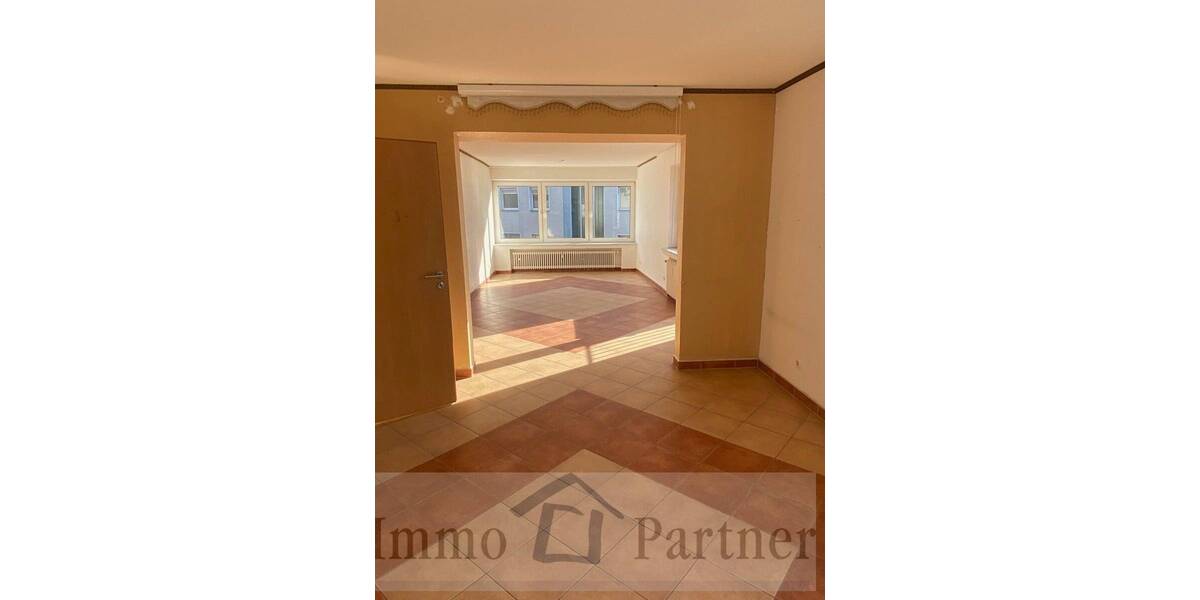 Etagenwohnung Duisburg / Aldenrade Aldenrade - 4 Zimmer, 118 m&sup2;, 158.000&euro; | Angebot:23982412