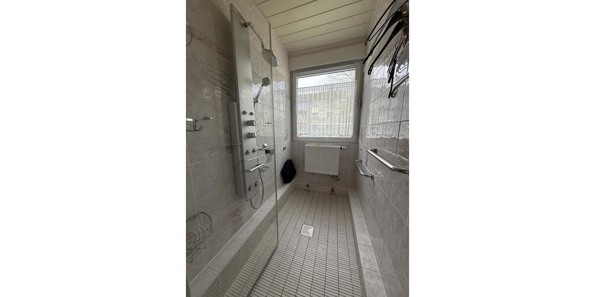 Erdgeschoßwohnung Krefeld Gellep-Stratum - 3 Zimmer, 53 m&sup2;, 670&euro; | Angebot:26335929