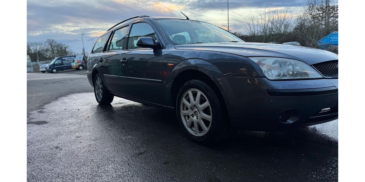 Ford Mondeo 261.000 km 2.499 &euro; Krefeld 47805