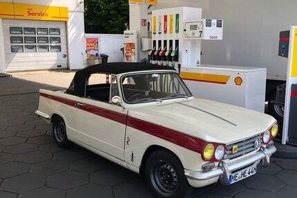 Triumph Andere