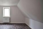Dachgeschoßwohnung Gelsenkirchen Ückendorf - 3 Zimmer, 75 m&sup2;, 560&euro; | Angebot:26154891