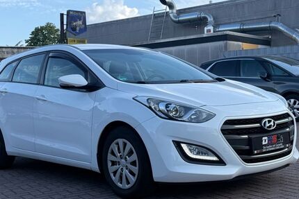 Hyundai i30 118.551 km 10.990 &euro; Dinslaken 46537