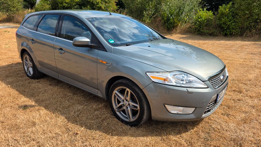Ford Mondeo 123.380 km 3.900 &euro; Bottrop 46244