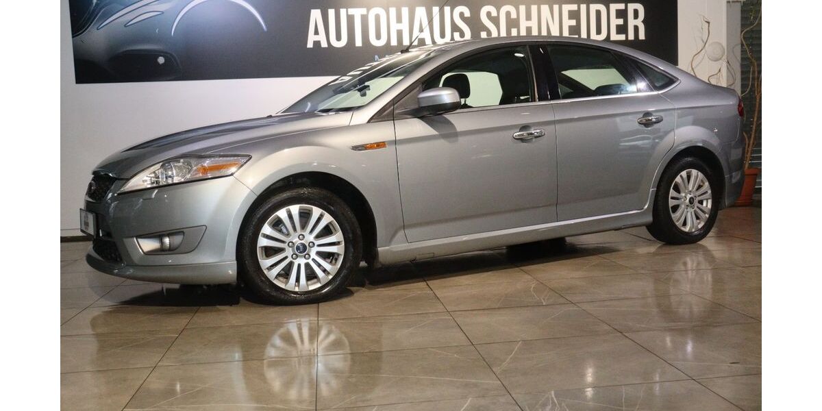 Ford Mondeo 156.146 km 7.800 &euro; Ratingen 40880