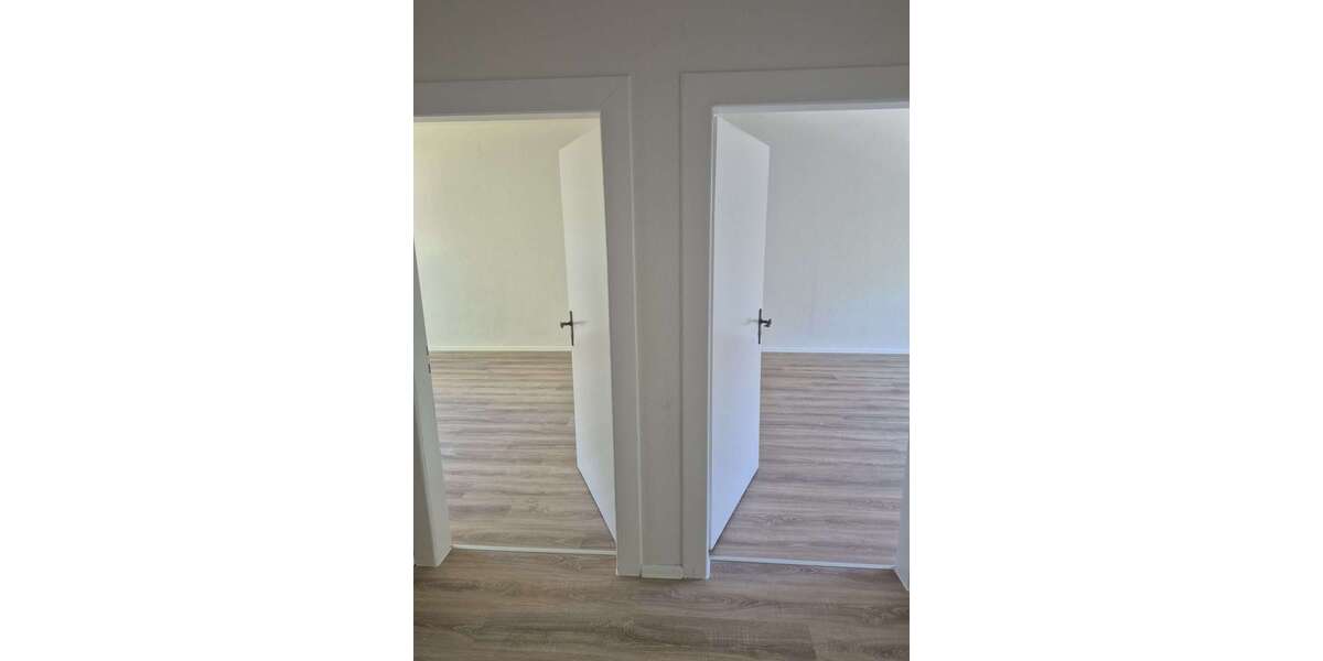 Etagenwohnung Duisburg Hamborn - 3.5 Zimmer, 72 m&sup2;, 700&euro; | Angebot:26407944