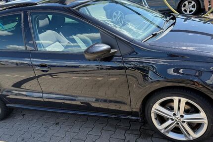 VW Polo 99.000 km 11.800 € Mülheim 45472