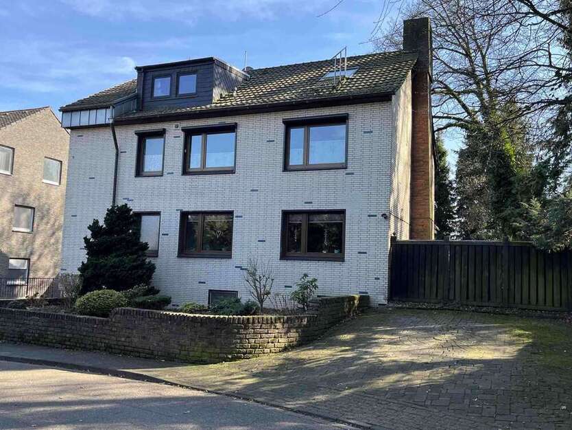 Haus zum Kaufen in Moers 468.000 € 244 m²