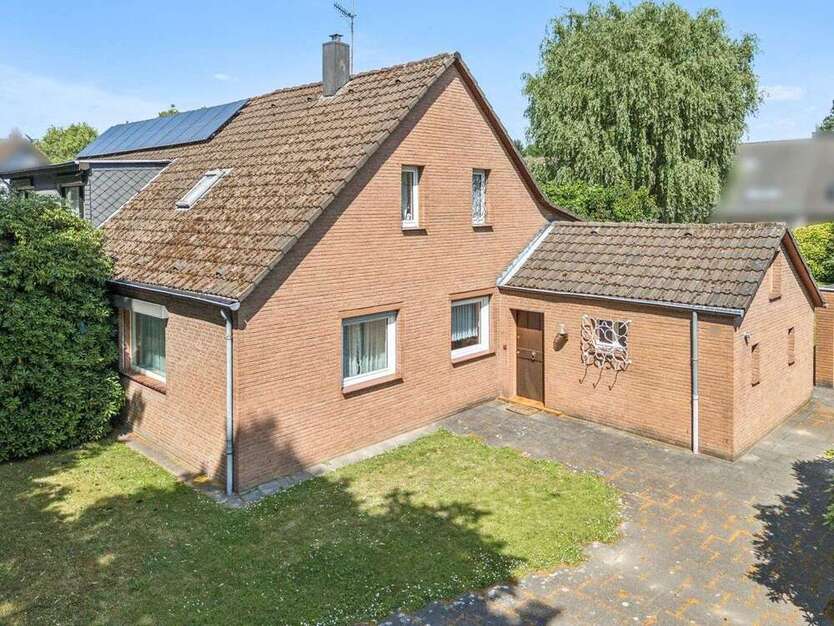 Haus zum Kaufen in Düsseldorf 449.000 € 107 m² 4 zimmer
