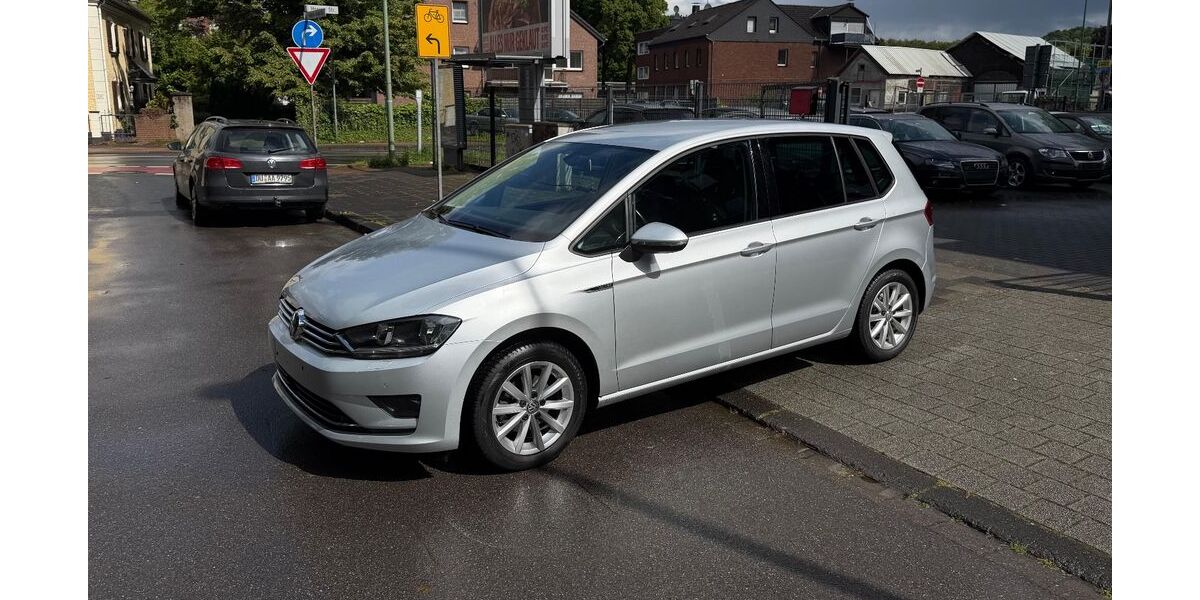 VW Golf 79.000 km 9.699 &euro; Duisburg 47226