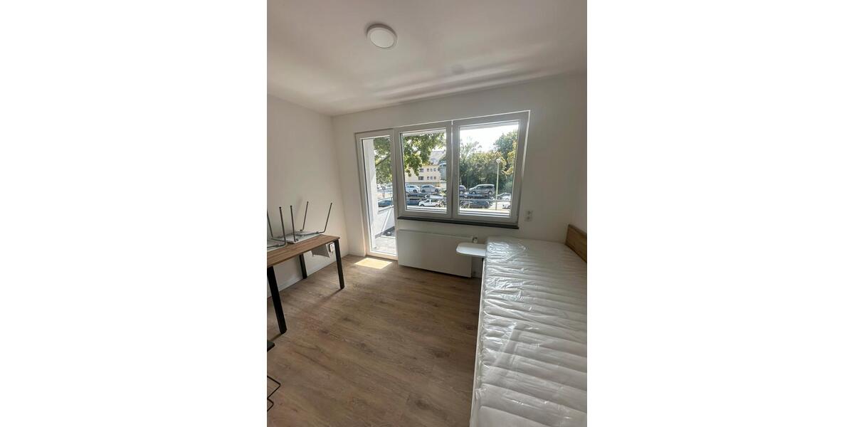 Etagenwohnung Essen Stadtbezirk VI - 1 Zimmer, 17 m&sup2;, 600&euro; | Angebot:26443467
