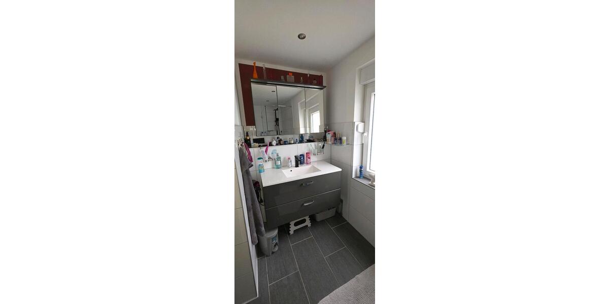 Reihenhaus Voerde (Niederrhein) - 4.5 Zimmer, 112 m&sup2;, 339.000&euro; | Angebot:26819357