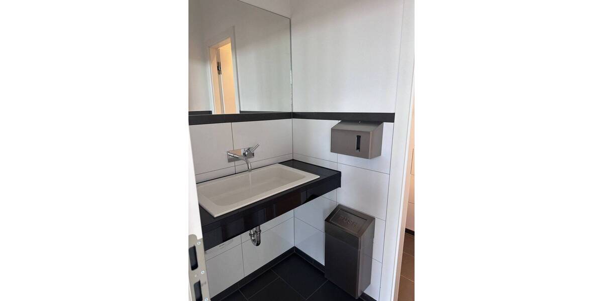Gewerbeobjekt Krefeld Kempener Feld/Baakeshof - 4.092&euro; | Angebot:26841061