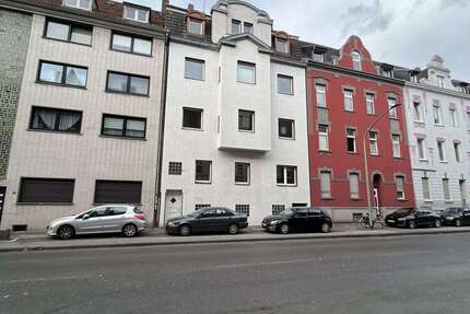 Haus zum Kaufen in Duisburg 595.000 € 374 m²