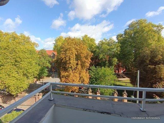 Düsseldorf-Oberbilk, Heerstraße 27 - Komplett sanierte Wohnung mit 2 Balkonen + Küchenzeile ab Oktober zu mieten !! 2 zimmer