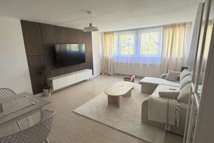 Wohnung Neuss Holzheim - 3 Zimmer, 78 m&sup2;, 469&euro; | Angebot:26385812