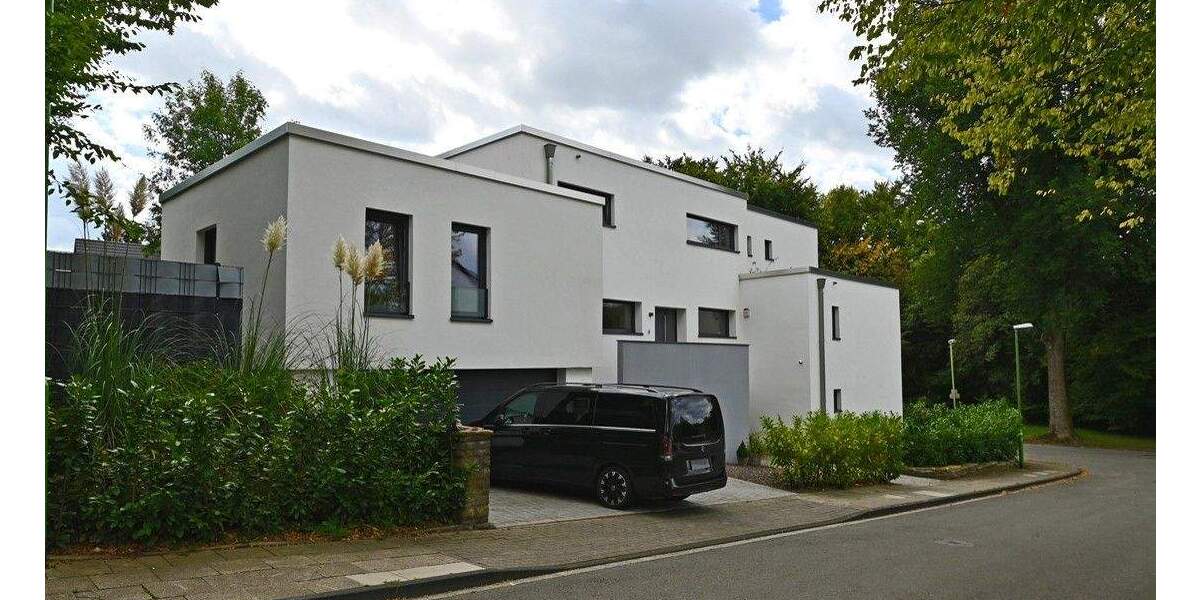 Einfamilienhaus Essen Bredeney - 1 Zimmer, 330 m&sup2;, 5.500&euro; | Angebot:25275680