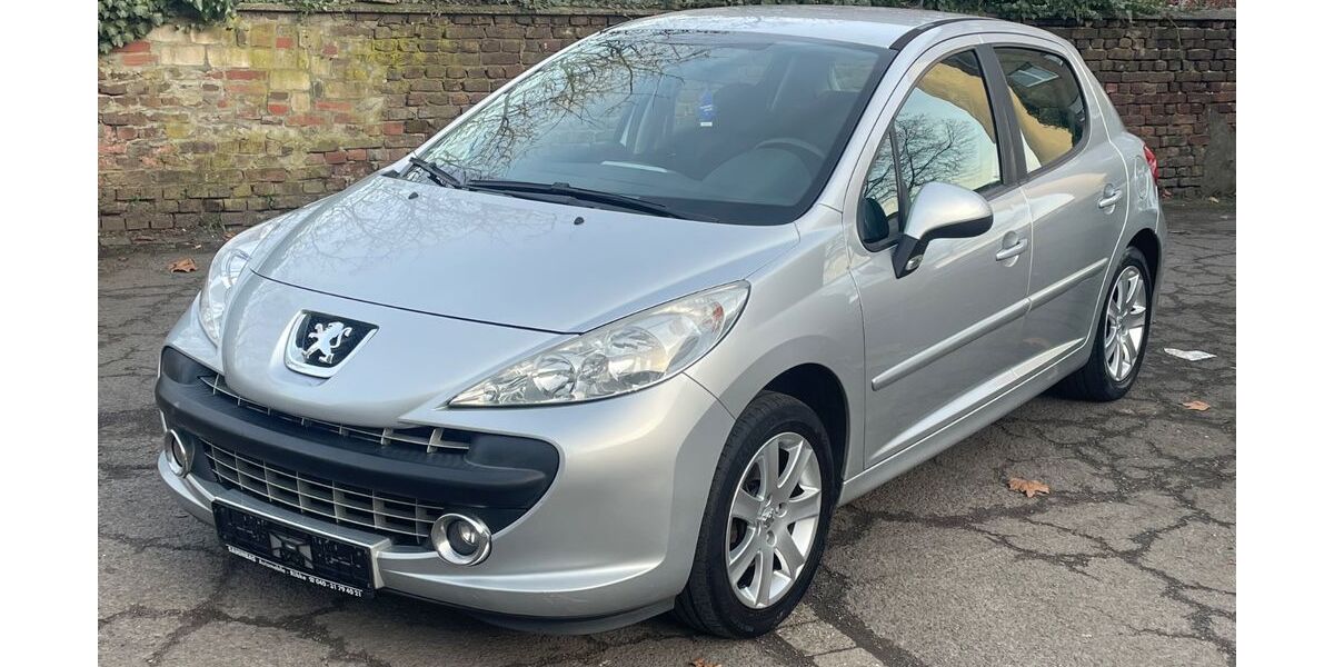 Peugeot 207 156.800 km 3.199 &euro; Krefeld 47799