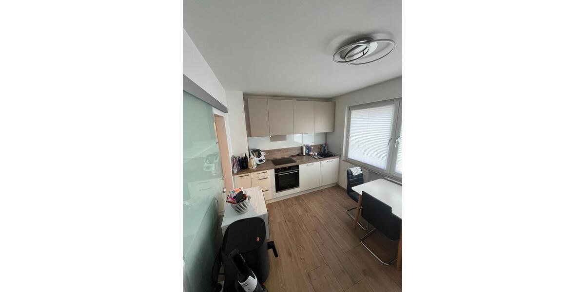 Etagenwohnung Duisburg Laar - 3 Zimmer, 80 m&sup2;, 210.000&euro; | Angebot:27024033