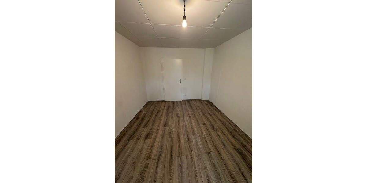 Etagenwohnung Duisburg Marxloh - 3 Zimmer, 67 m&sup2;, 509&euro; | Angebot:24242055