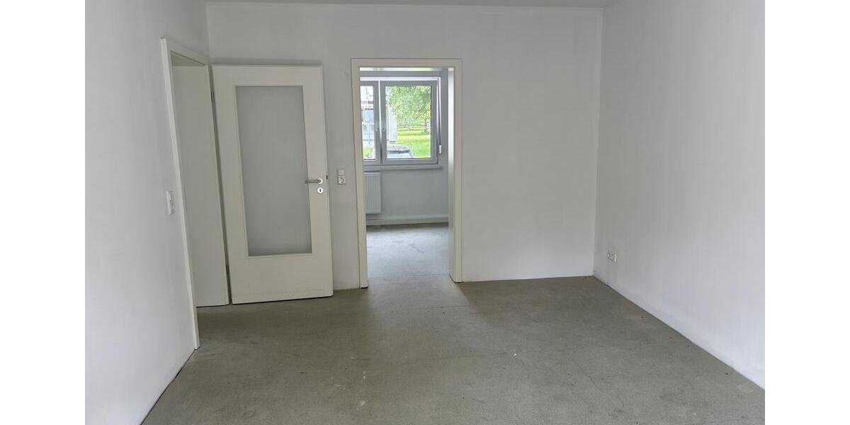 Erdgeschoßwohnung Essen Stadtbezirk IV - 3.5 Zimmer, 58 m&sup2;, 532&euro; | Angebot:26702988