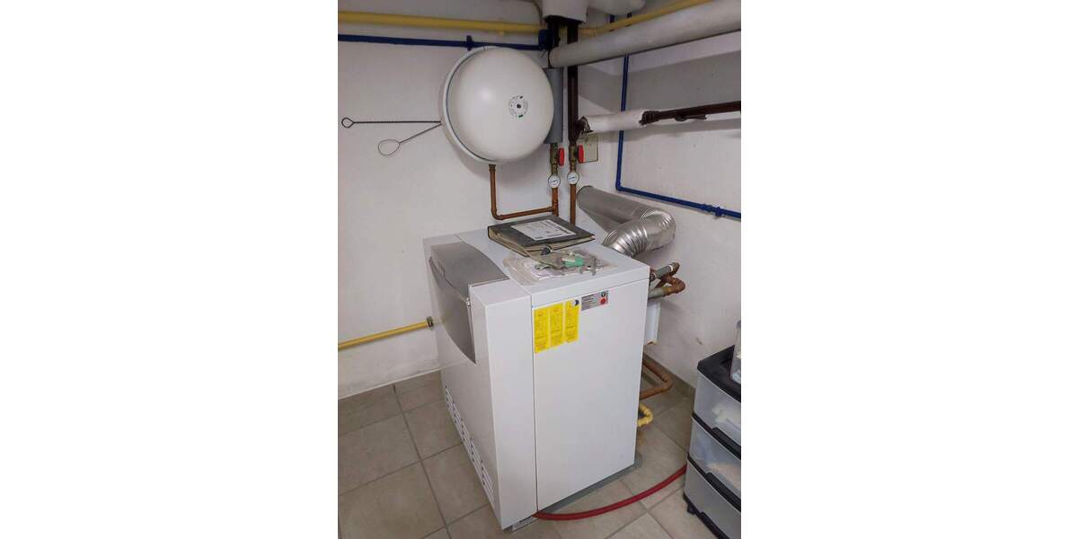 Reihenmittelhaus Düsseldorf Heerdt - 1 Zimmer, 285 m&sup2;, 695.000&euro; | Angebot:25683583