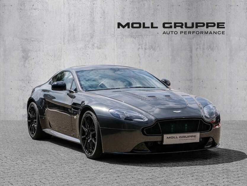 Aston Martin Vantage 71.160 km 134.900 € Düsseldorf 40476