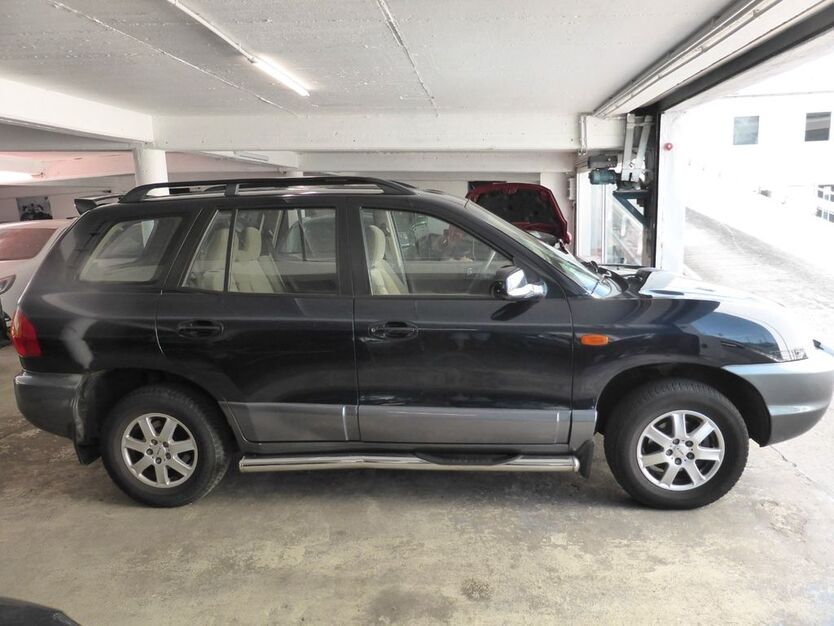 Hyundai SANTA FE 160.000 km 2.950 € Düsseldorf 40223