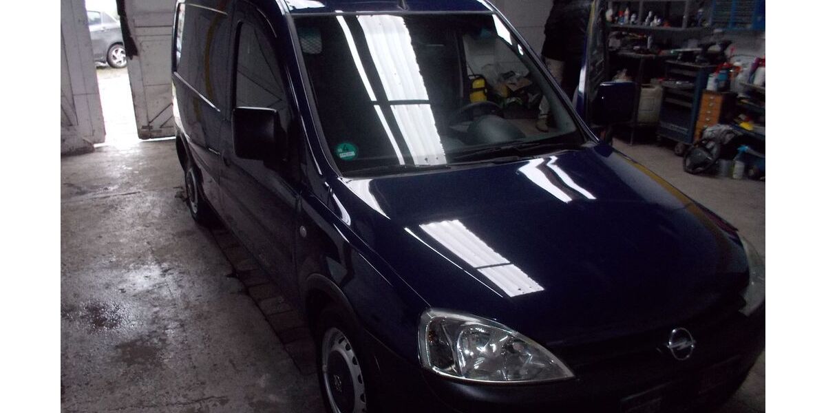 Opel Combo 110.000 km 3.600 &euro; Düsseldorf 40233