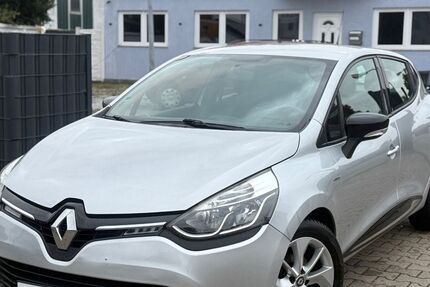Renault Clio 140.000 km 7.950 € Rheinberg 47495