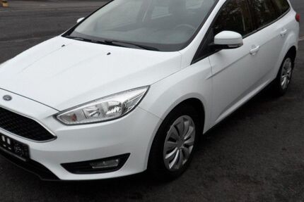 Ford Focus 157.000 km 7.799 € Kempen 47906