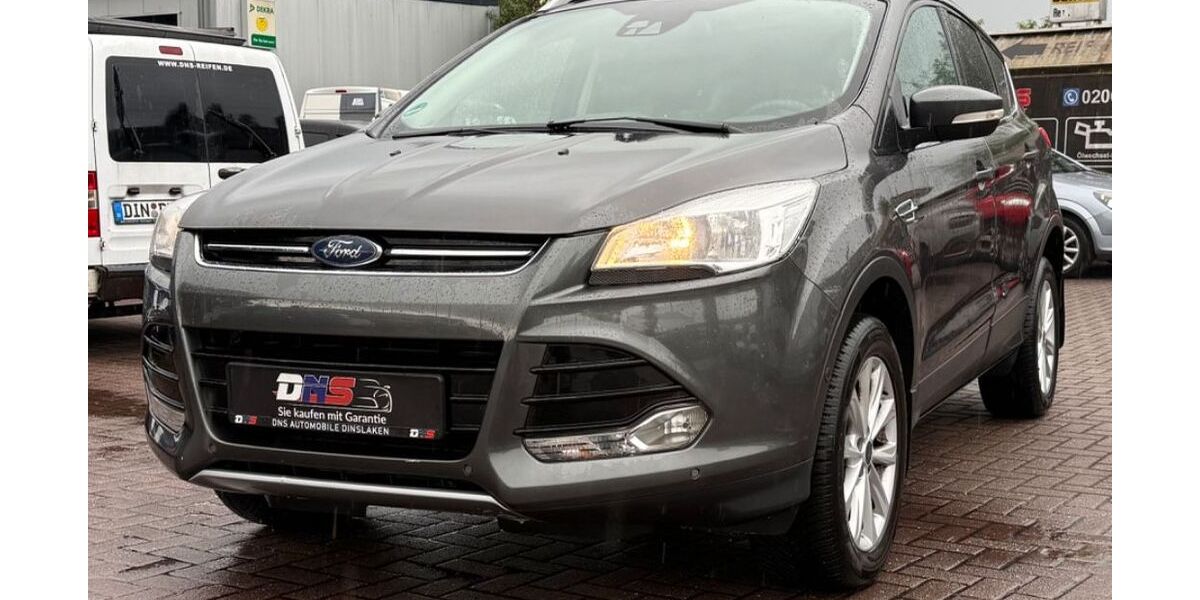 Ford Kuga 133.500 km 9.990 &euro; Dinslaken 46537