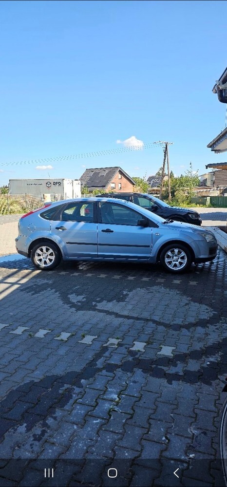 Ford Focus 189.000 km 2.990 € Rheinberg 47495