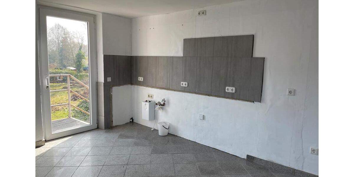 Dachgeschoßwohnung Alpen - 3.5 Zimmer, 100 m&sup2;, 800&euro; | Angebot:25478992