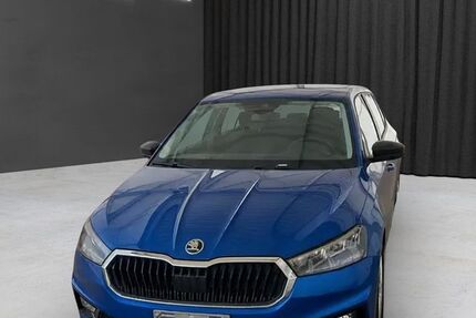Skoda Fabia 20.216 km 16.950 &euro; Neuss 41460