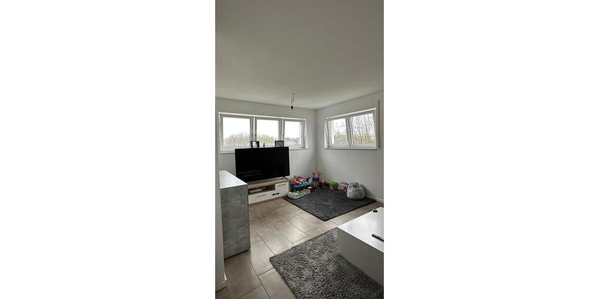 Etagenwohnung Voerde (Niederrhein) - 2 Zimmer, 62 m&sup2;, 355&euro; | Angebot:25539390