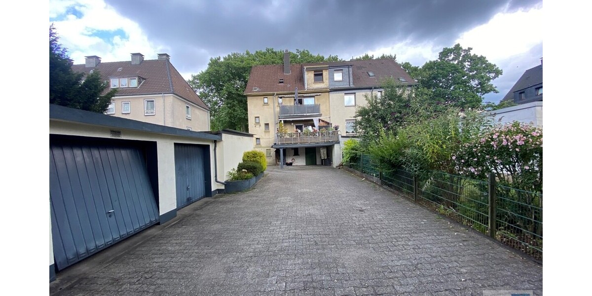 3-Familienhaus mit Garagen in Hattingen - Mehrfamilienhaus, Wohnhaus Hattingen | Angebot:27156593