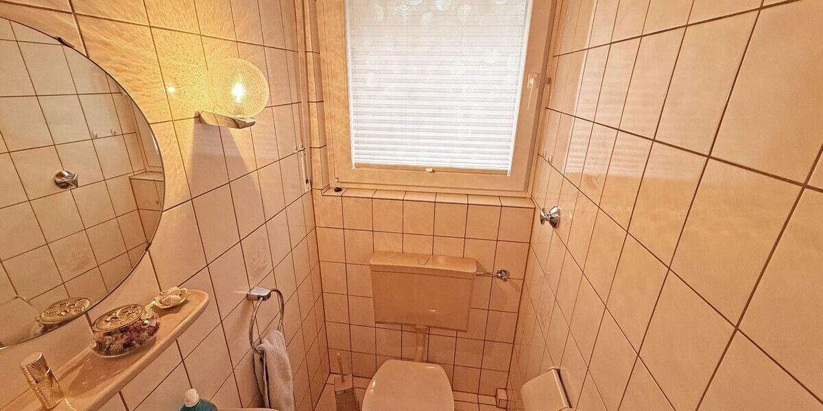 Etagenwohnung Dinslaken Innenstadt - 3 Zimmer, 75 m&sup2;, 209.000&euro; | Angebot:24504279
