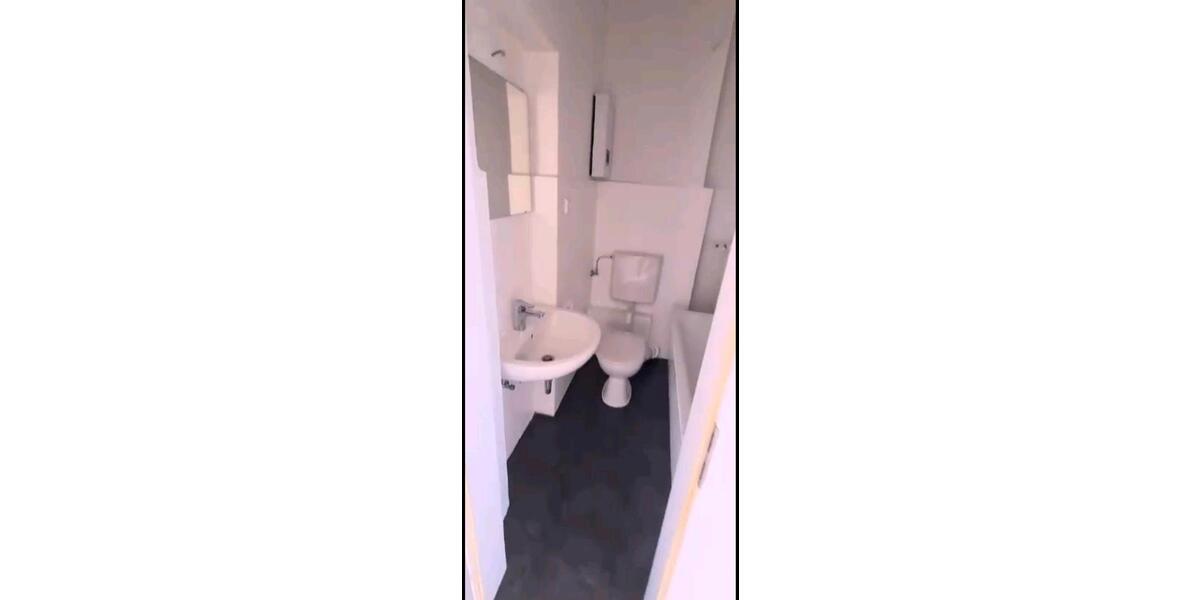 Etagenwohnung Duisburg Mittelmeiderich - 3 Zimmer, 52 m&sup2;, 619&euro; | Angebot:26322706