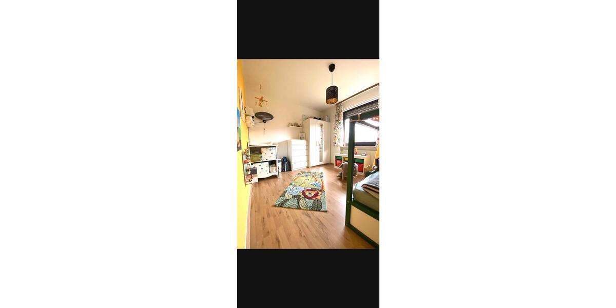 Etagenwohnung Krefeld Hüls - 4 Zimmer, 81 m&sup2;, 970&euro; | Angebot:26223848