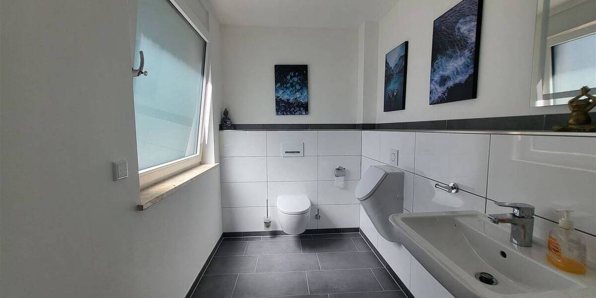 Mehrfamilienhaus, Wohnhaus Duisburg Aldenrade - 8 Zimmer, 268 m&sup2;, 885.000&euro; | Angebot:23963964