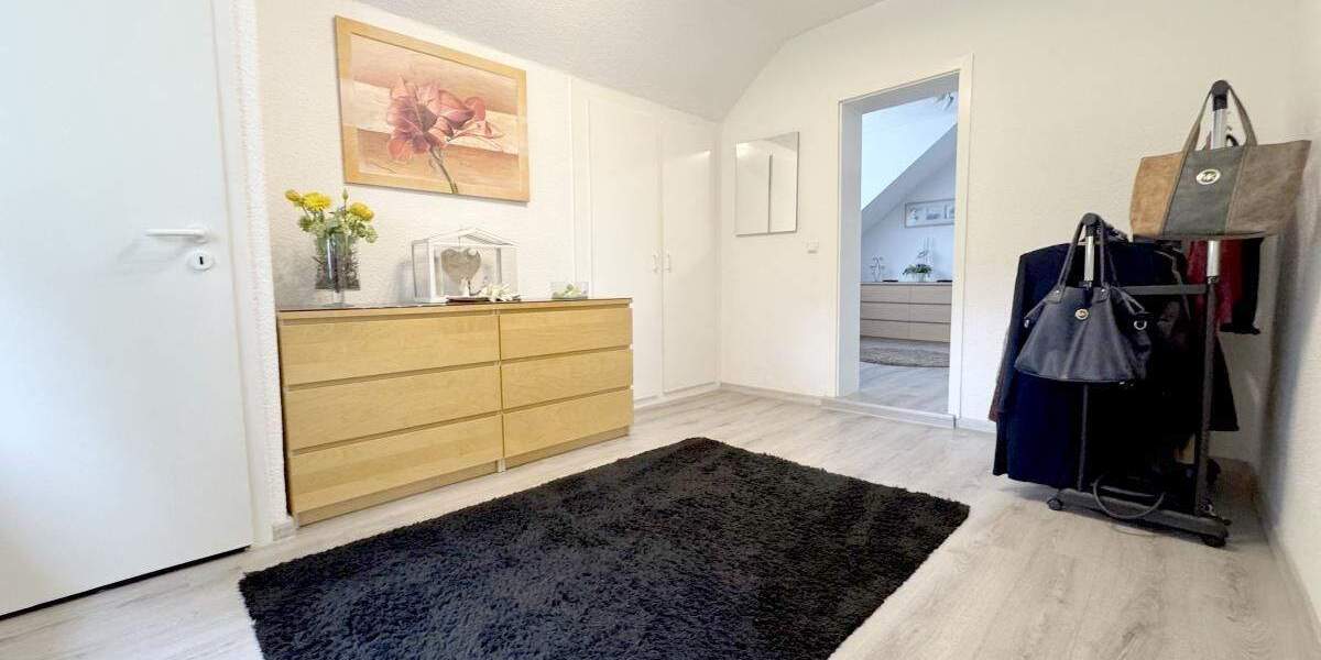 Einfamilienhaus Oberhausen Schwarze Heide - 7 Zimmer, 595.000&euro; | Angebot:25611510