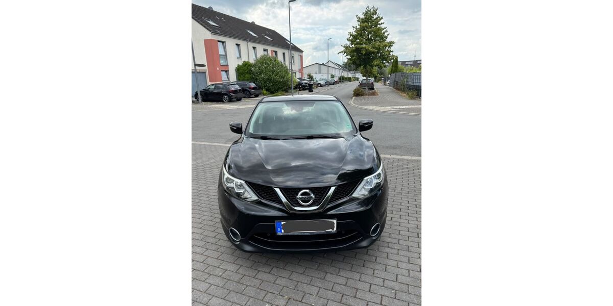 Nissan Qashqai 173.700 km 10.900 &euro; Gelsenkirchen 45881