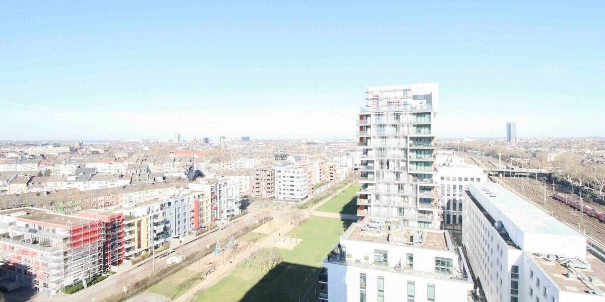 Etagenwohnung Düsseldorf Pempelfort - 2 Zimmer, 90 m&sup2;, 645.000&euro; | Angebot:26359394