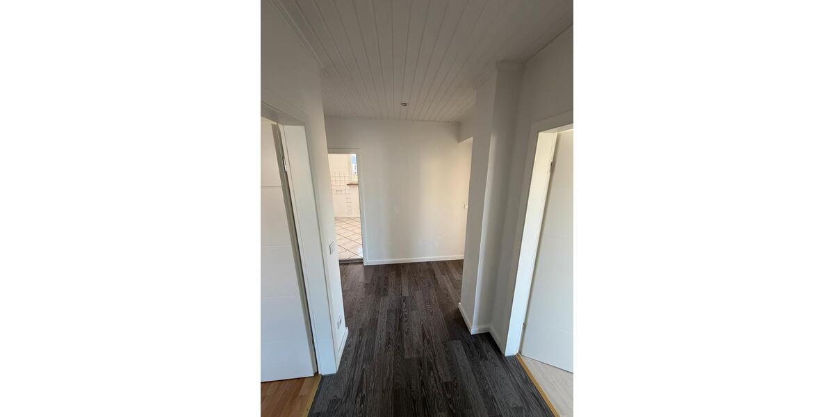 Etagenwohnung Essen Stadtbezirk II - 3 Zimmer, 88 m&sup2;, 950&euro; | Angebot:26414713