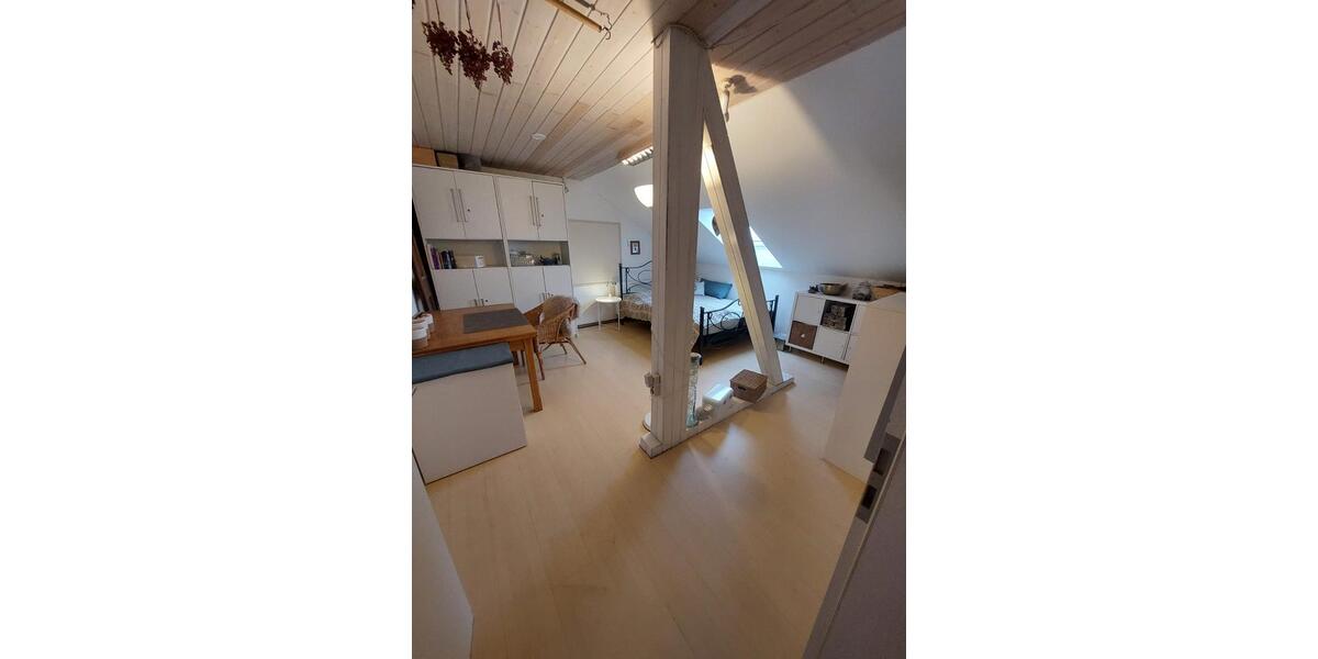 Reihenhaus Hünxe - 6.5 Zimmer, 250 m&sup2;, 2.450&euro; | Angebot:25129233